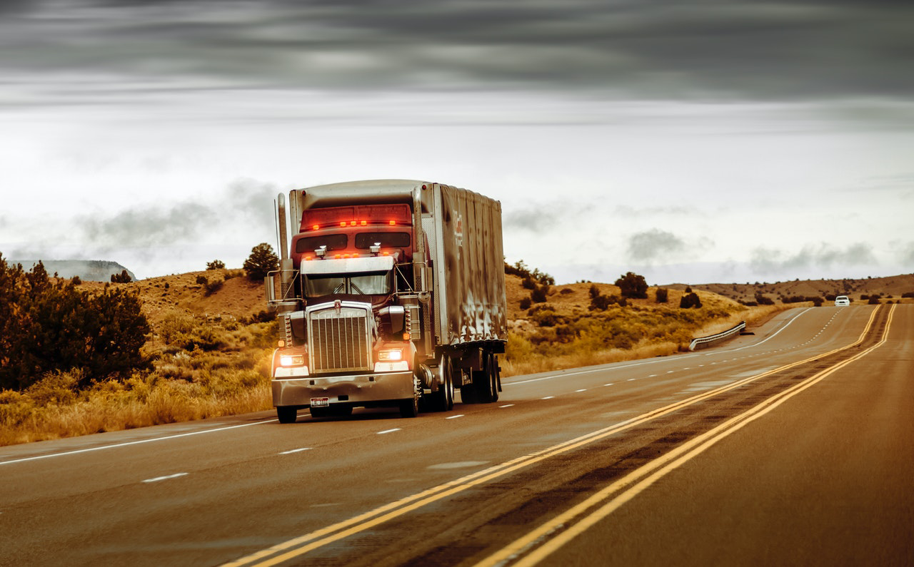 You are currently viewing What to Factor in to Stay Competitive in Freight Factoring